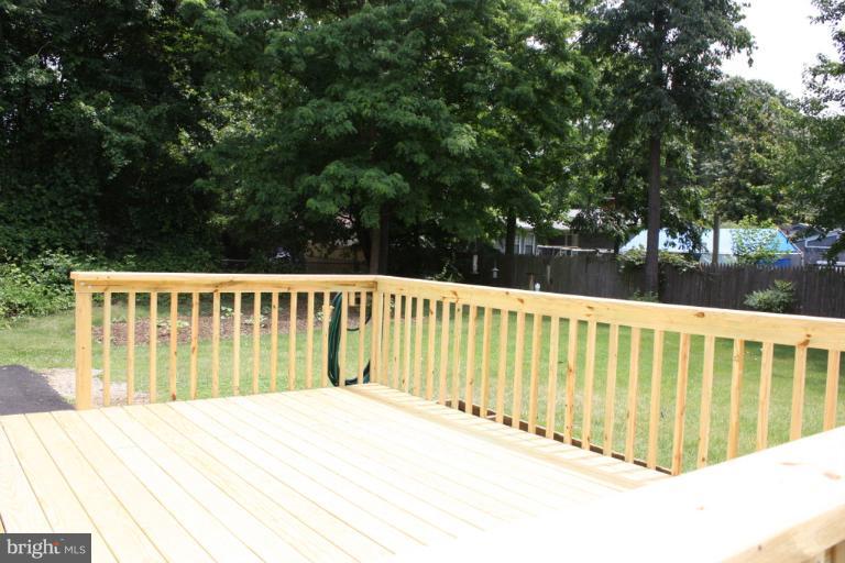 2755 Pinecrest Drive Riva, MD 21140 - Photo 8 of 22 Deck