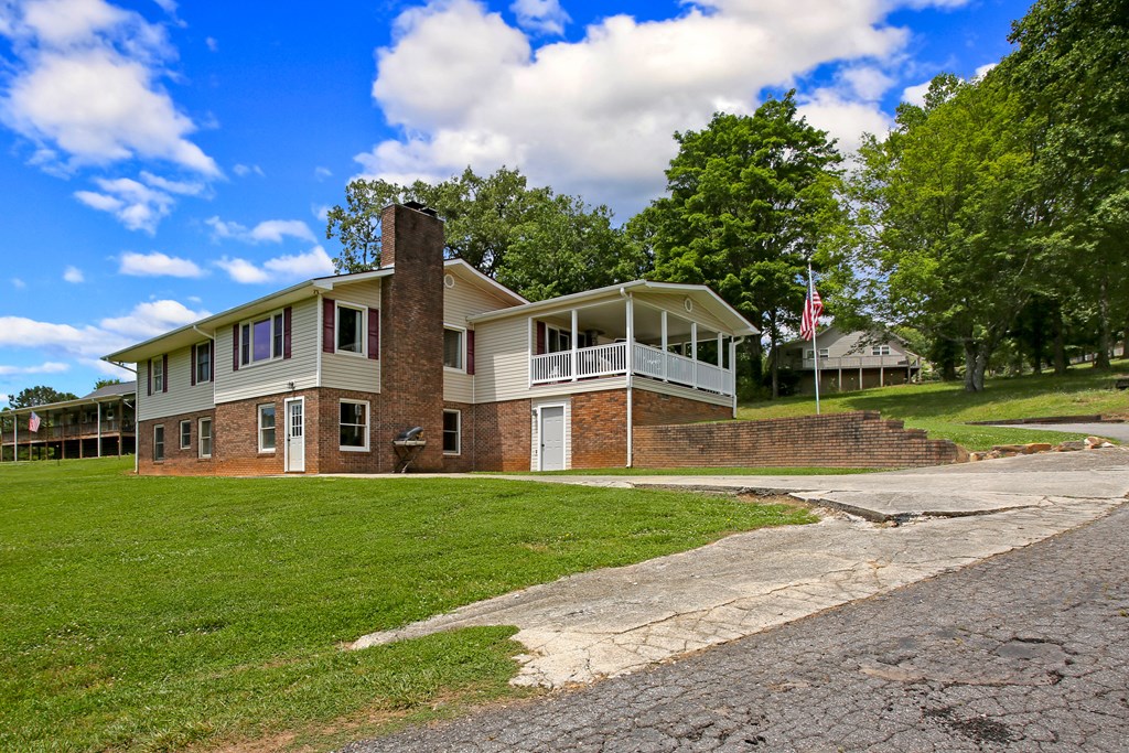 213 Ritter Road Hayesville, NC 28904 - Photo 3 of 43 Gallery Image 3
