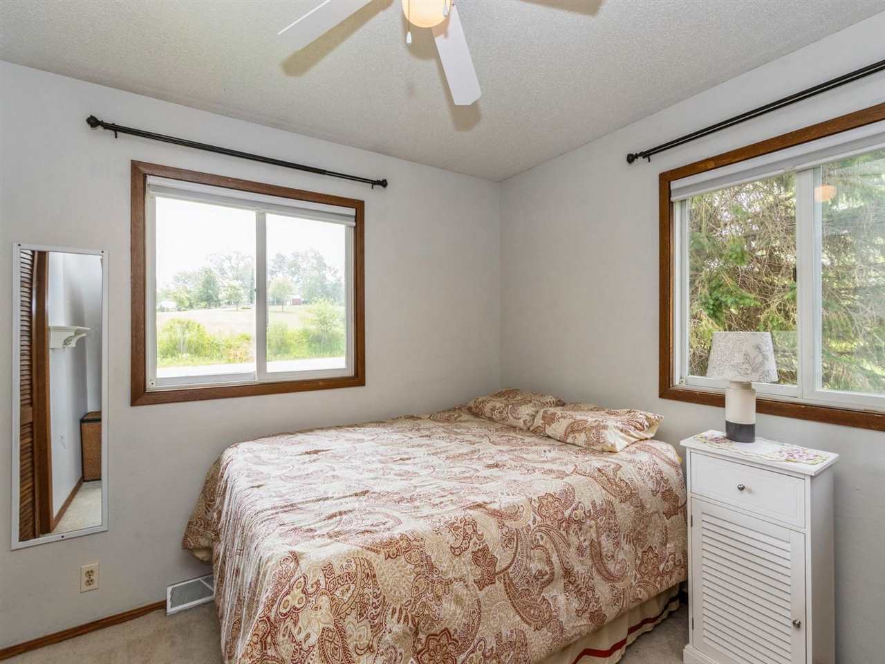 1409 Riverside Road Riverside, IA 52327 - Photo 15 of 32 Gallery Image 15