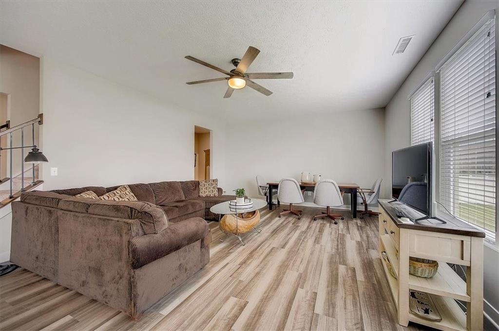 8791 Slayton Street Pendleton, IN 46064 - Photo 4 of 22