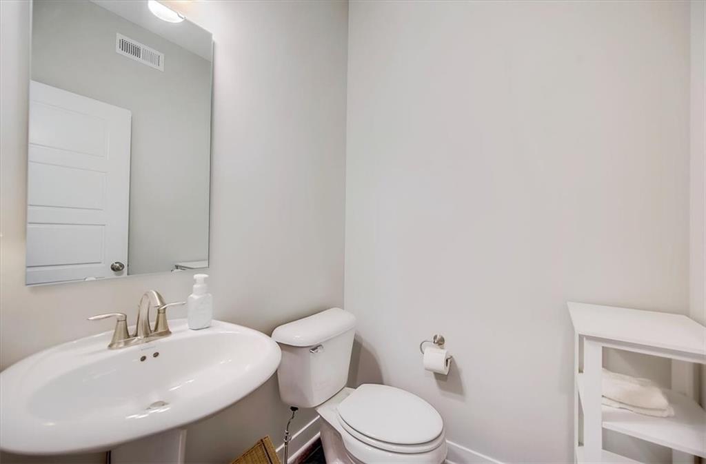 8791 Slayton Street Pendleton, IN 46064 - Photo 9 of 22