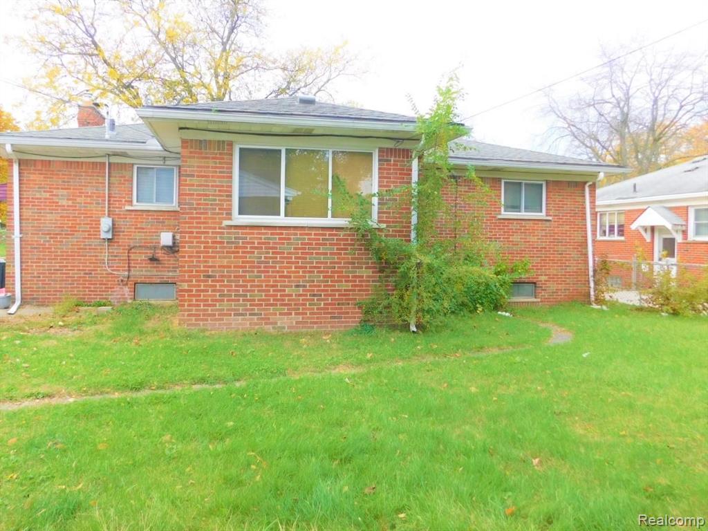 21080 Cyman Avenue Warren, MI 48091 - Photo 16 of 21
