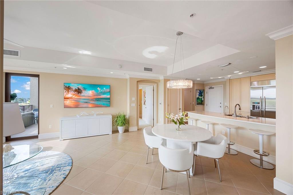 9115 Strada Place, Unit 5414 Naples, FL 34108 - Photo 8 of 37
