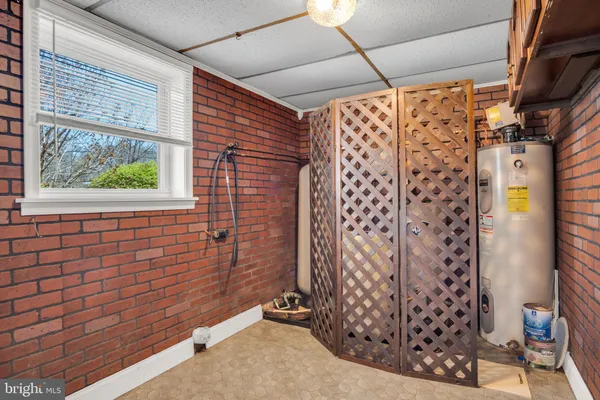$190,000 | 407 Potato Road, Carlisle, PA 17015