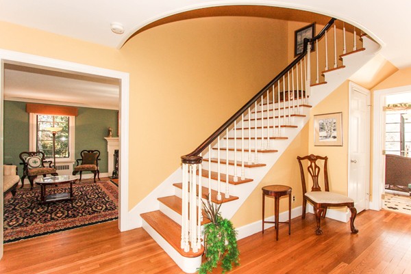314 Longhill Street Springfield, MA 01108 - Photo 4 of 30