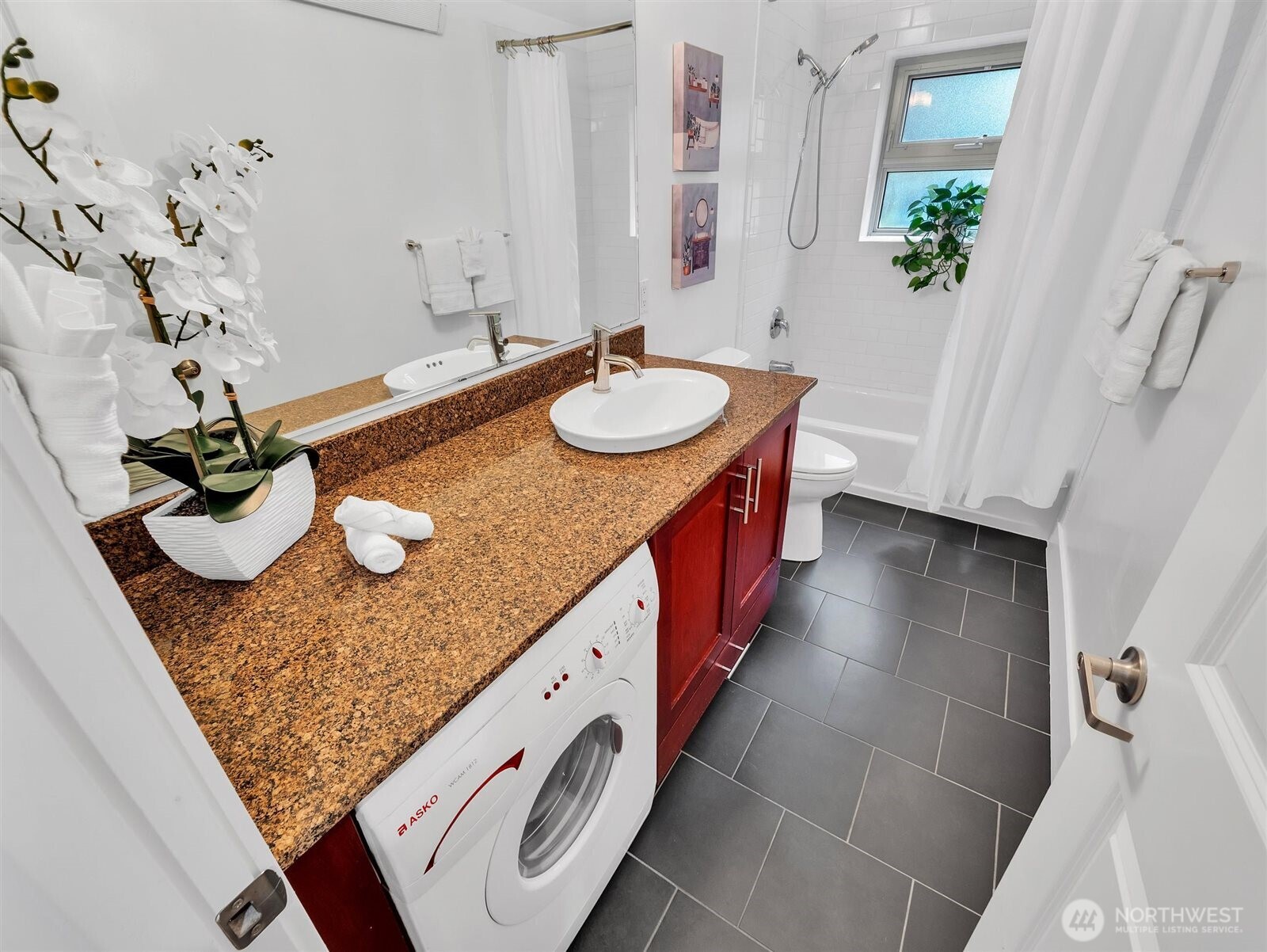 1430 Northwest 59th Street, Unit 101 Seattle, WA 98107 - Photo 18 of 32