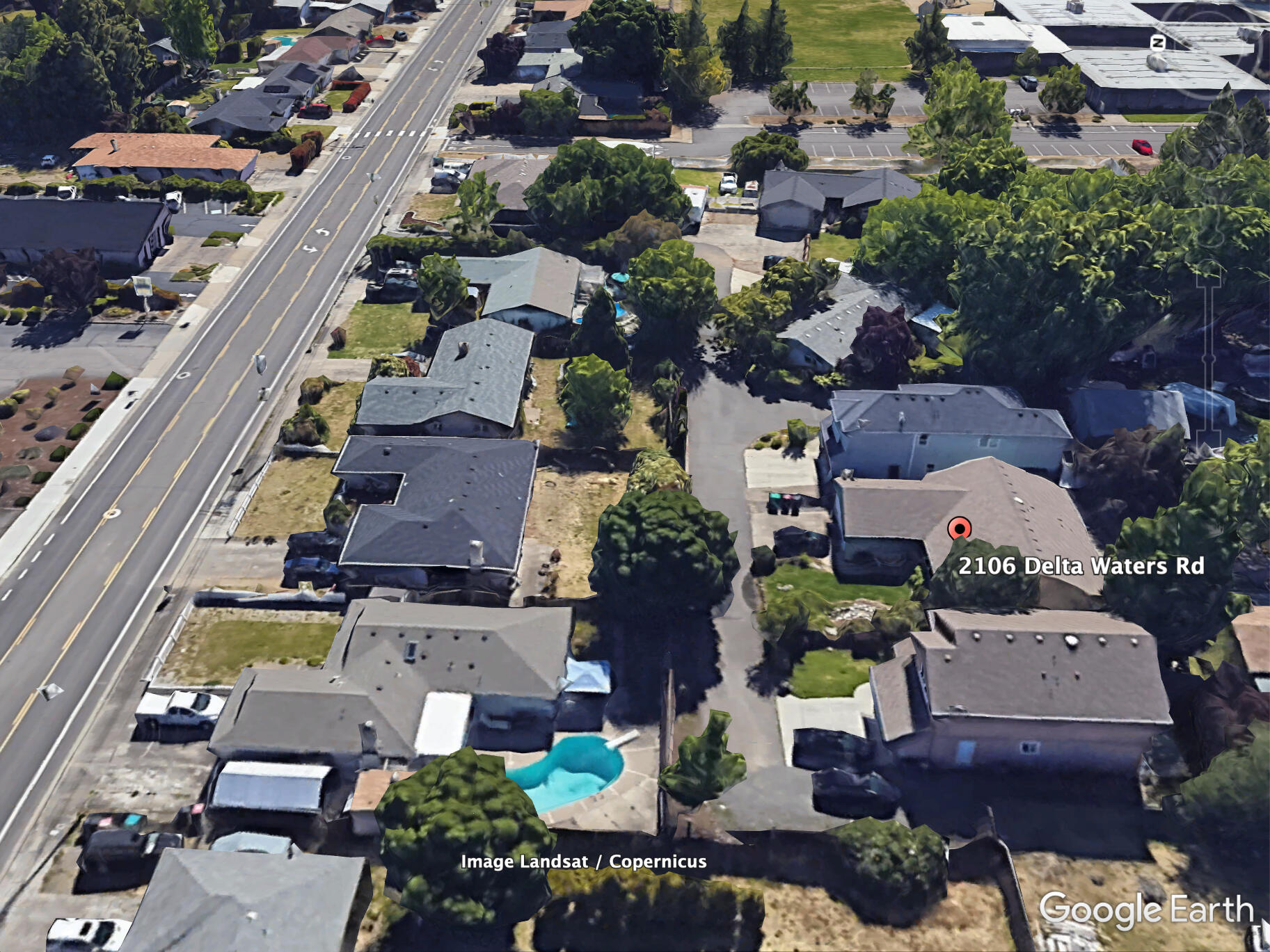 2106 Delta Waters Road Medford, OR 97504 - Photo 2 of 32 Screen Shot 2022-10-26 at 11.21.59 AM (1