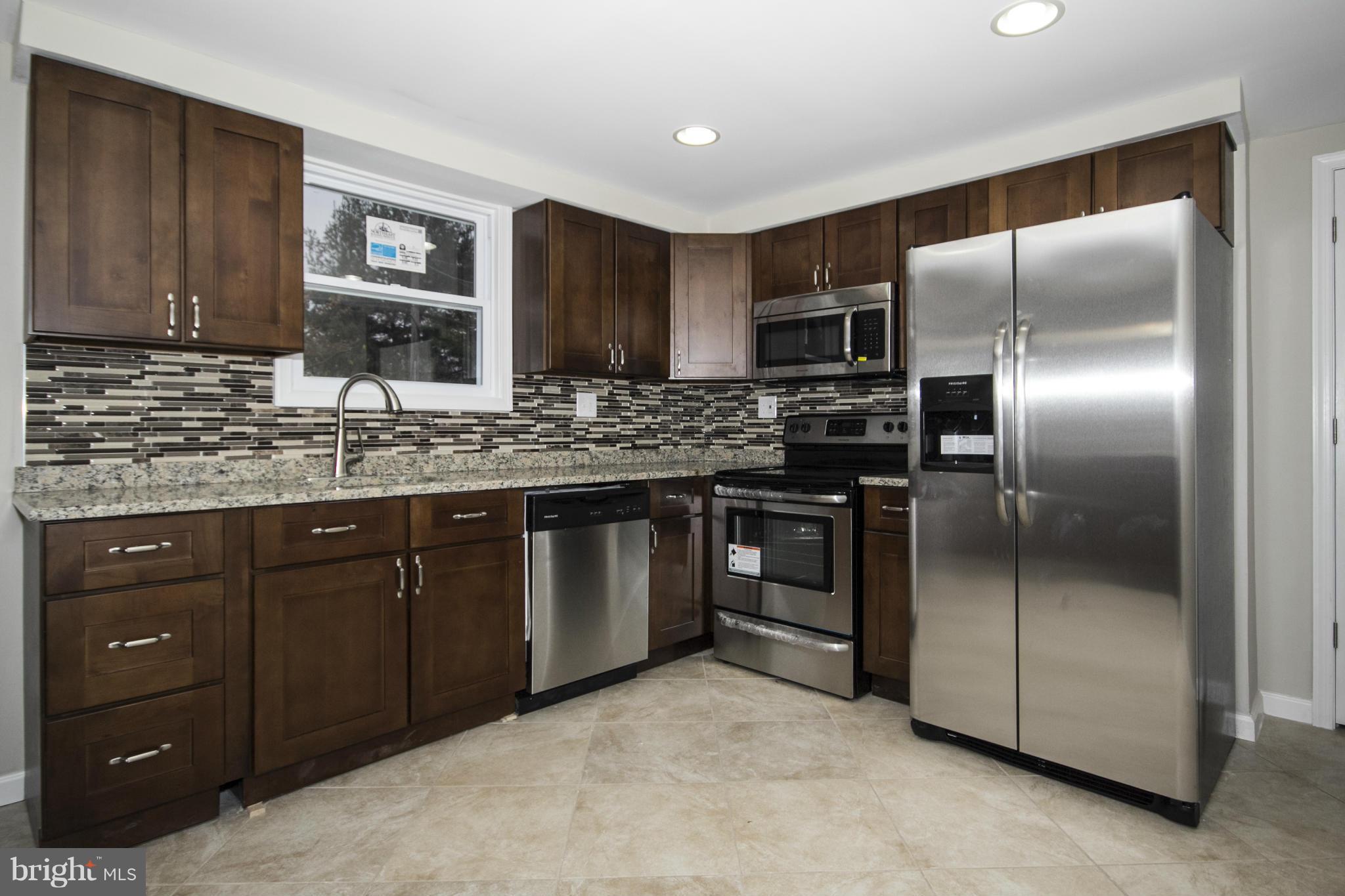 3933 Bryony Road Randallstown, MD 21133 - Photo 11 of 27 Kitchen