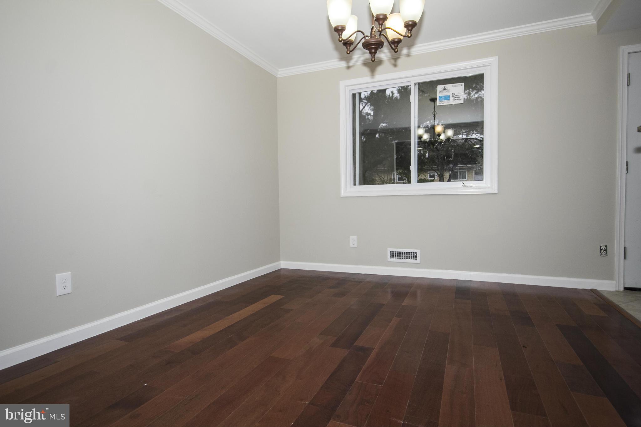3933 Bryony Road Randallstown, MD 21133 - Photo 9 of 27 Dining Room