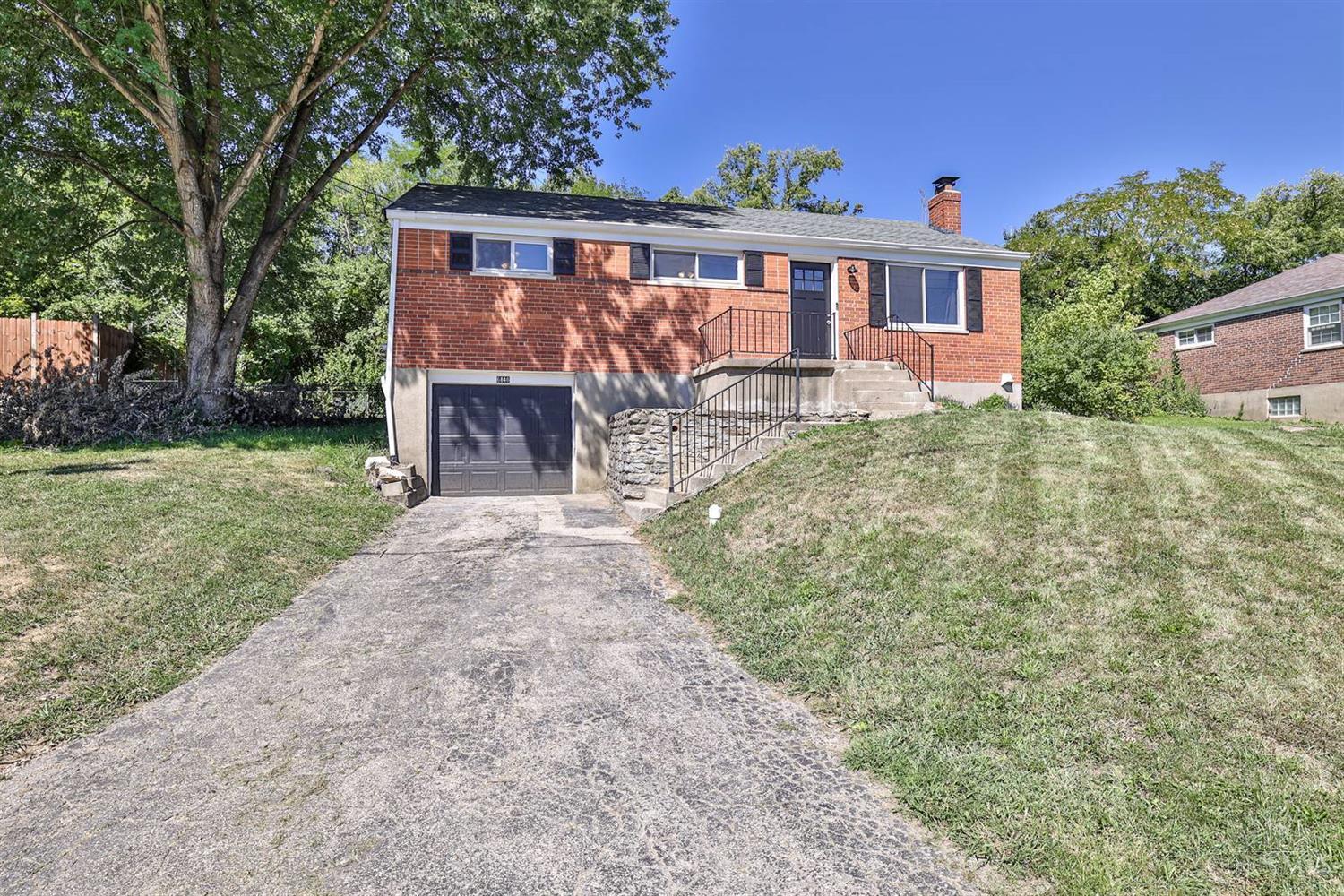6846 Taylor Road Cincinnati, OH 45248 - Photo 2 of 21