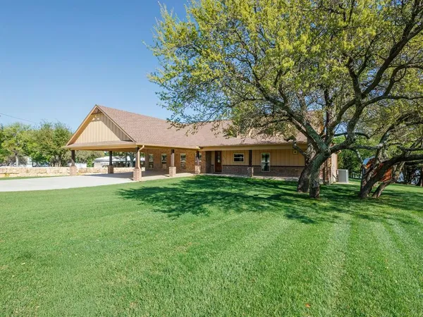 $1,389,000 | 10251 Cliff Drive, Brownwood, TX 76801