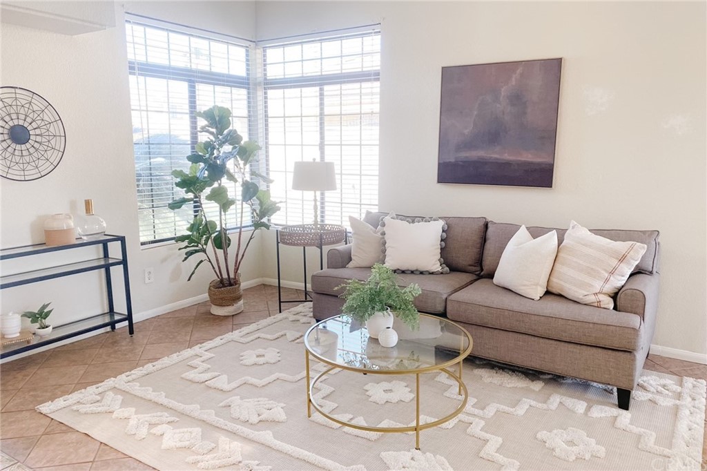 13927 Spring Street Fontana, CA 92335 - Photo 1 of 1 Gallery Image 1