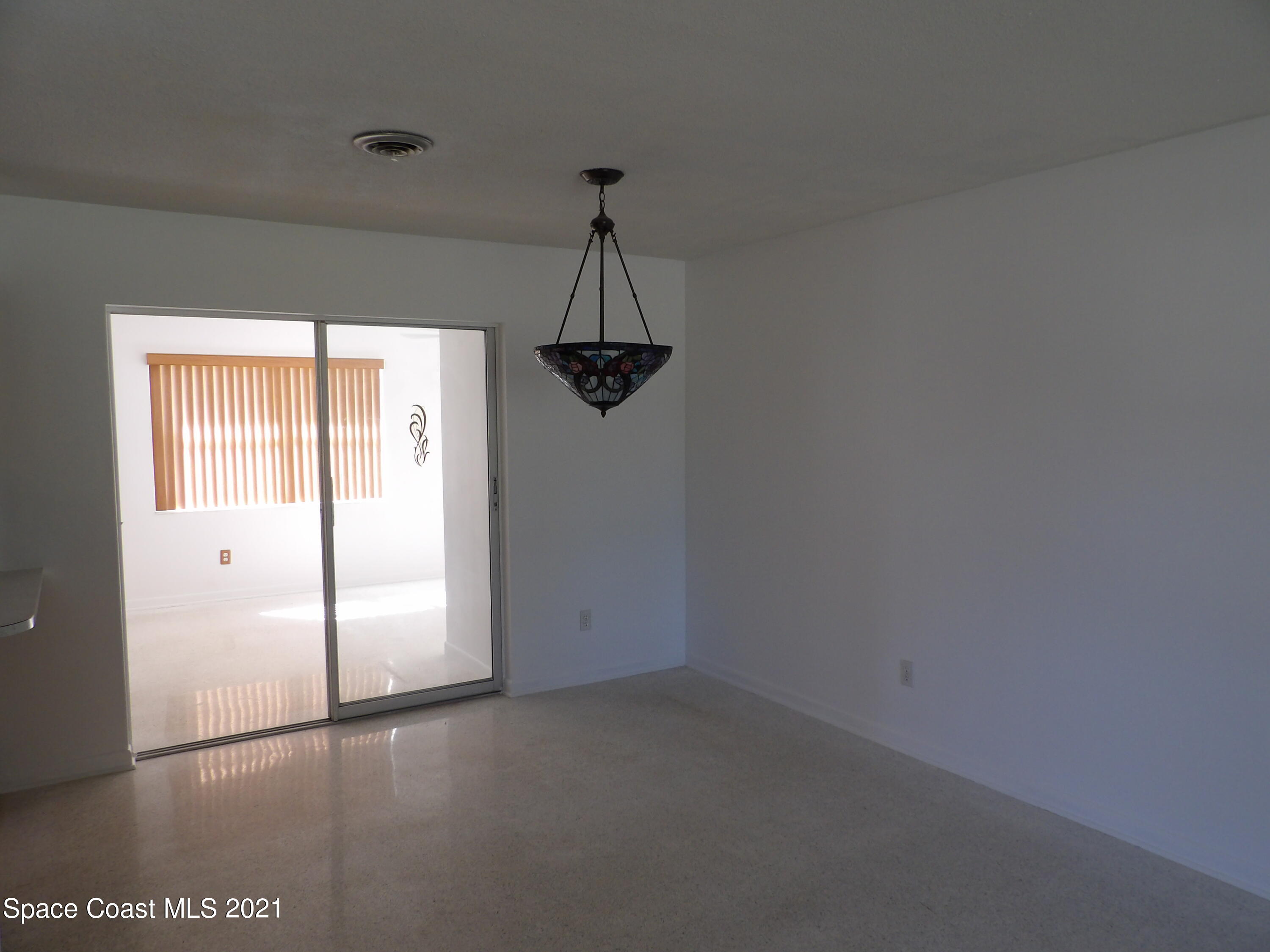 2826 Kosuth Road Northeast Palm Bay, FL 32905 - Photo 12 of 128 105_0011