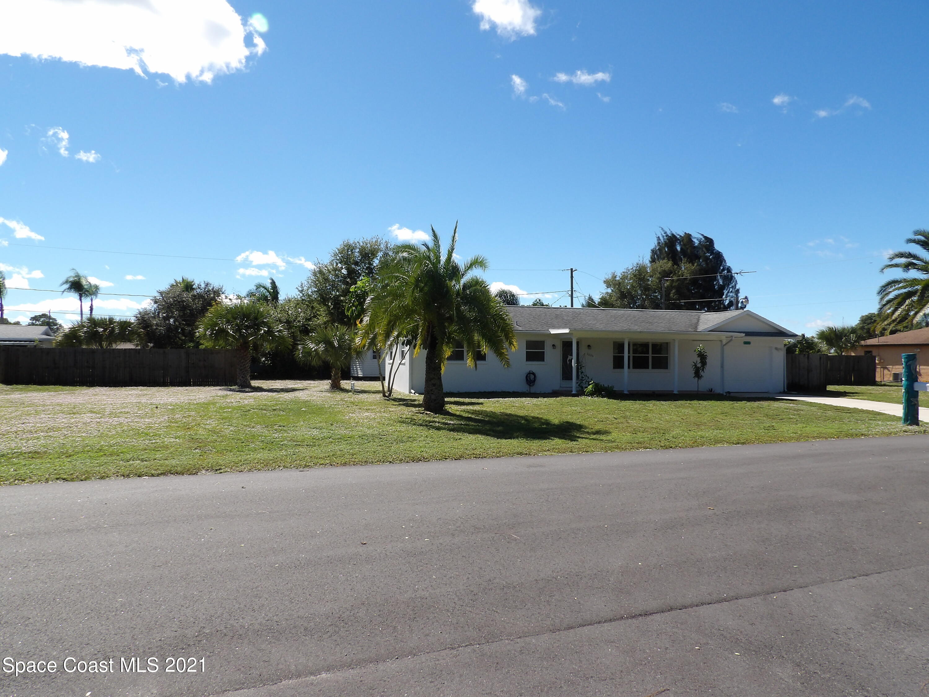 2826 Kosuth Road Northeast Palm Bay, FL 32905 - Photo 117 of 128 105_0116