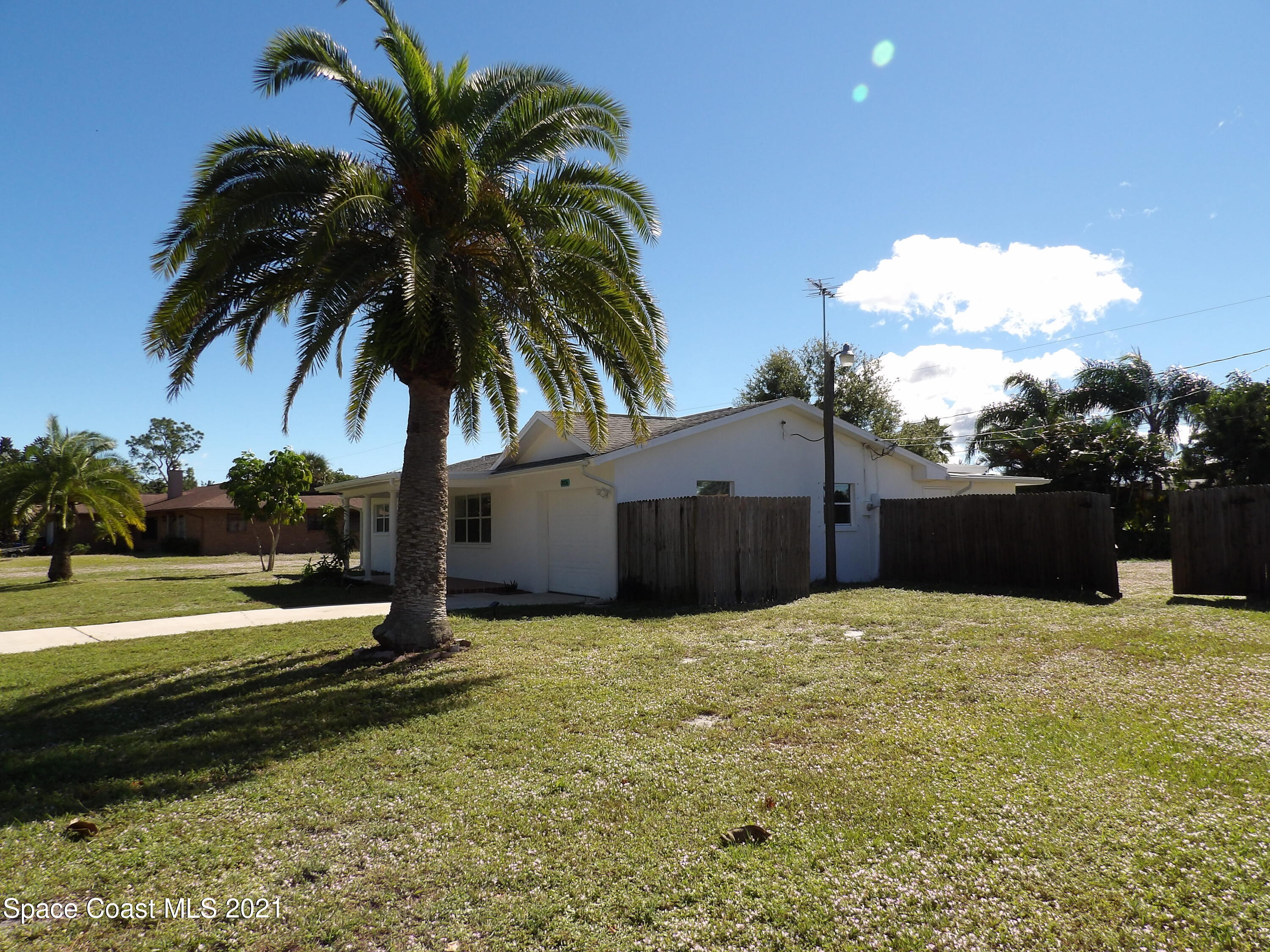 2826 Kosuth Road Northeast Palm Bay, FL 32905 - Photo 123 of 128 105_0122