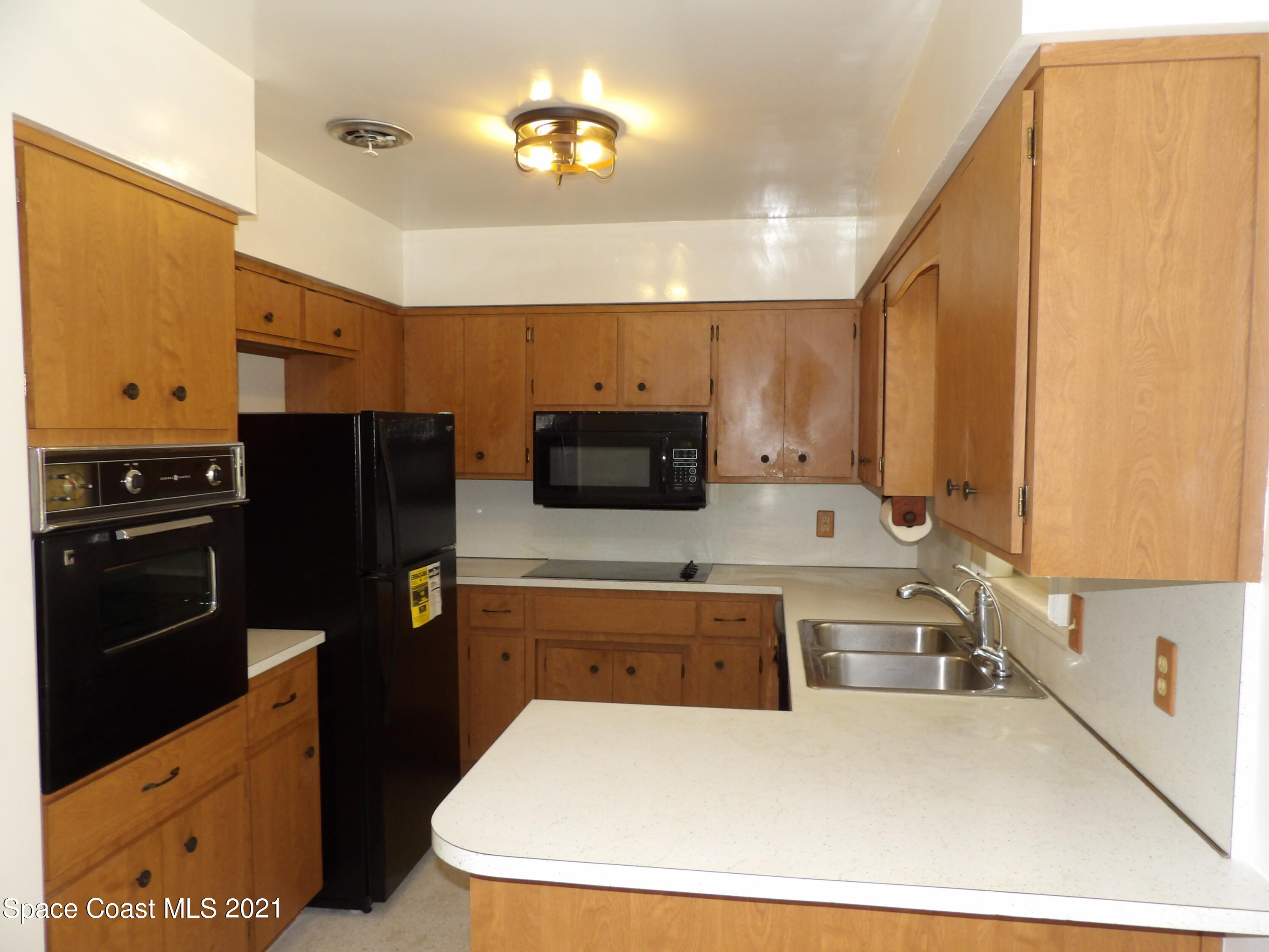 2826 Kosuth Road Northeast Palm Bay, FL 32905 - Photo 14 of 128 105_0013