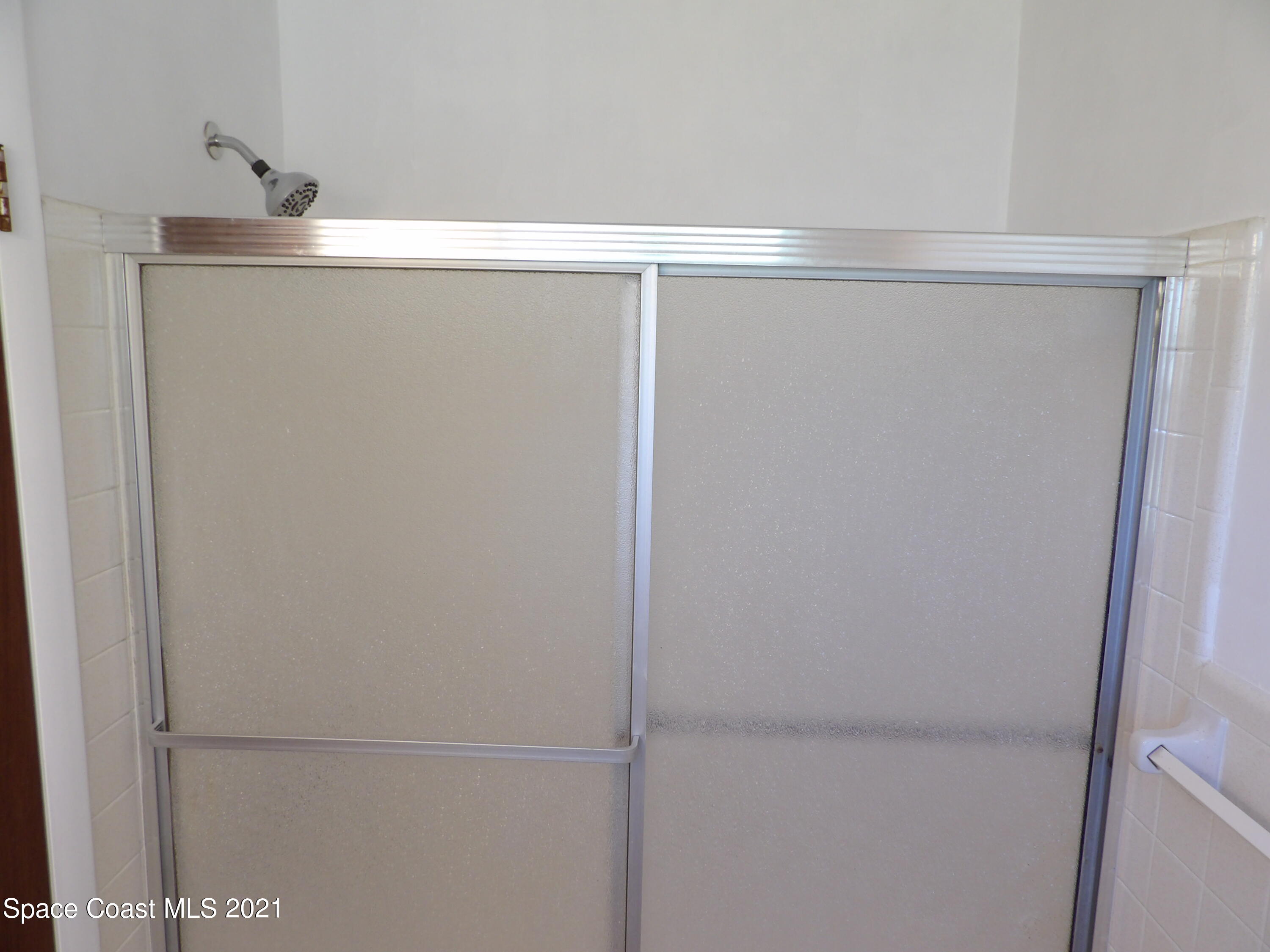 2826 Kosuth Road Northeast Palm Bay, FL 32905 - Photo 39 of 128 105_0038
