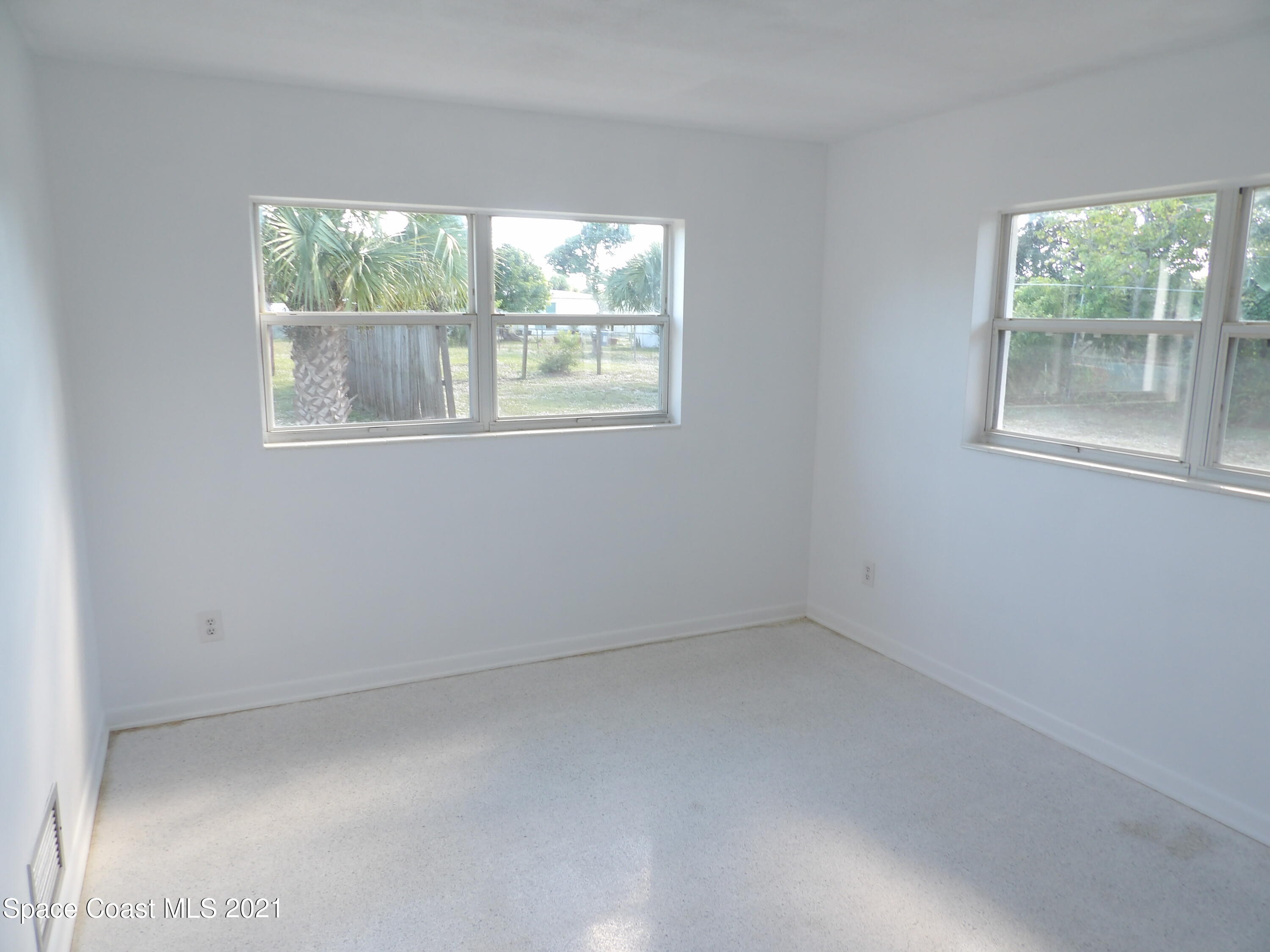 2826 Kosuth Road Northeast Palm Bay, FL 32905 - Photo 43 of 128 105_0042