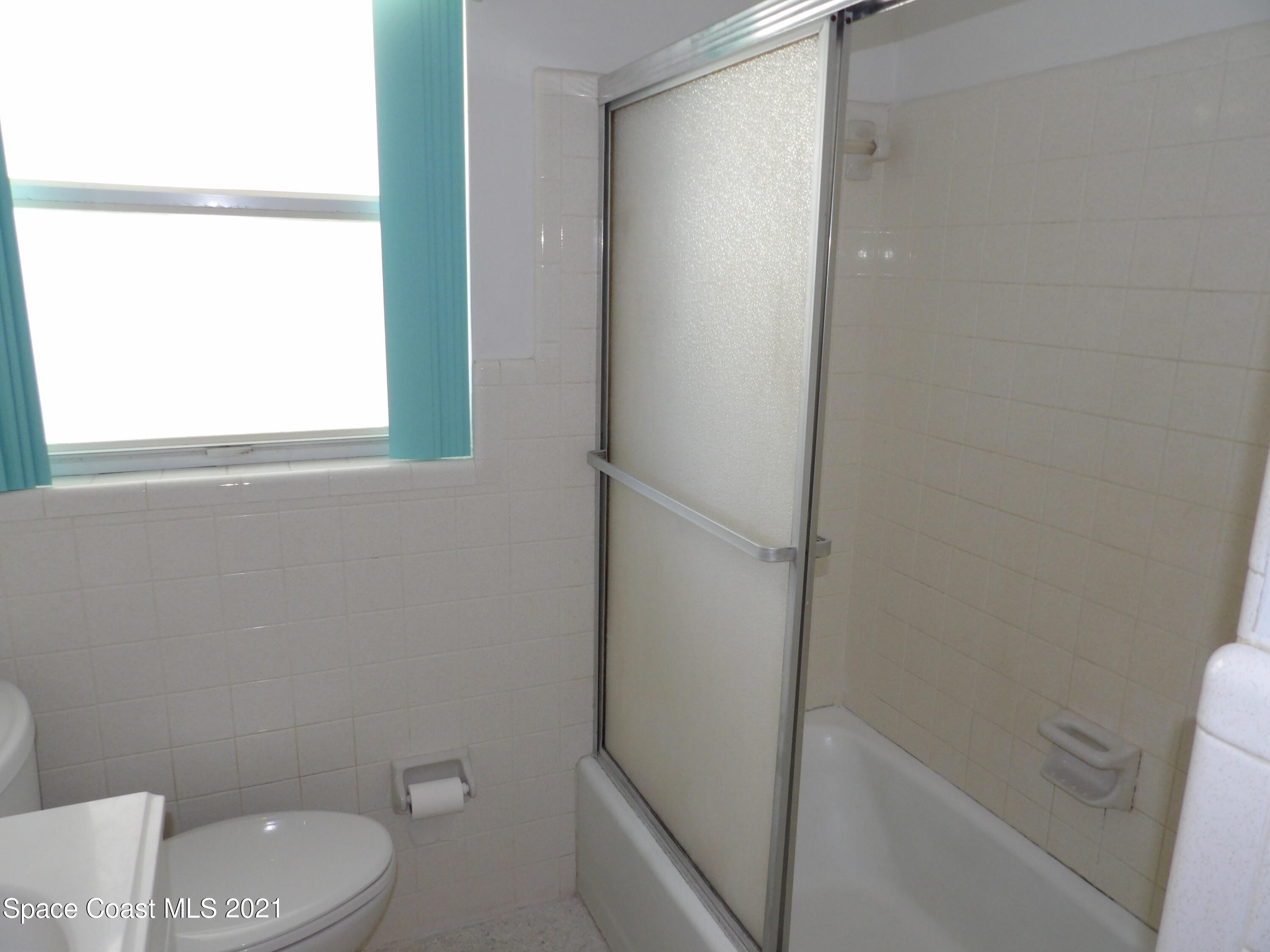 2826 Kosuth Road Northeast Palm Bay, FL 32905 - Photo 53 of 128 105_0052