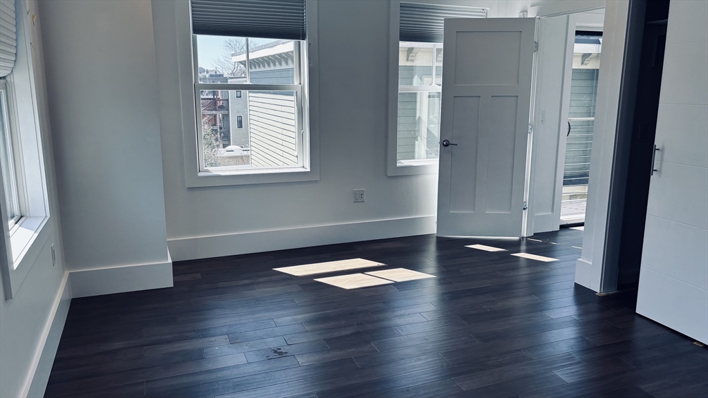 10 Spring Garden Street, Unit 3 Boston, MA 02125 - Photo 11 of 22