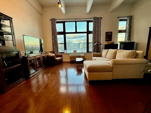 $3,900 | 1500 Washington Street, Unit 2H, Hoboken, NJ 07030
