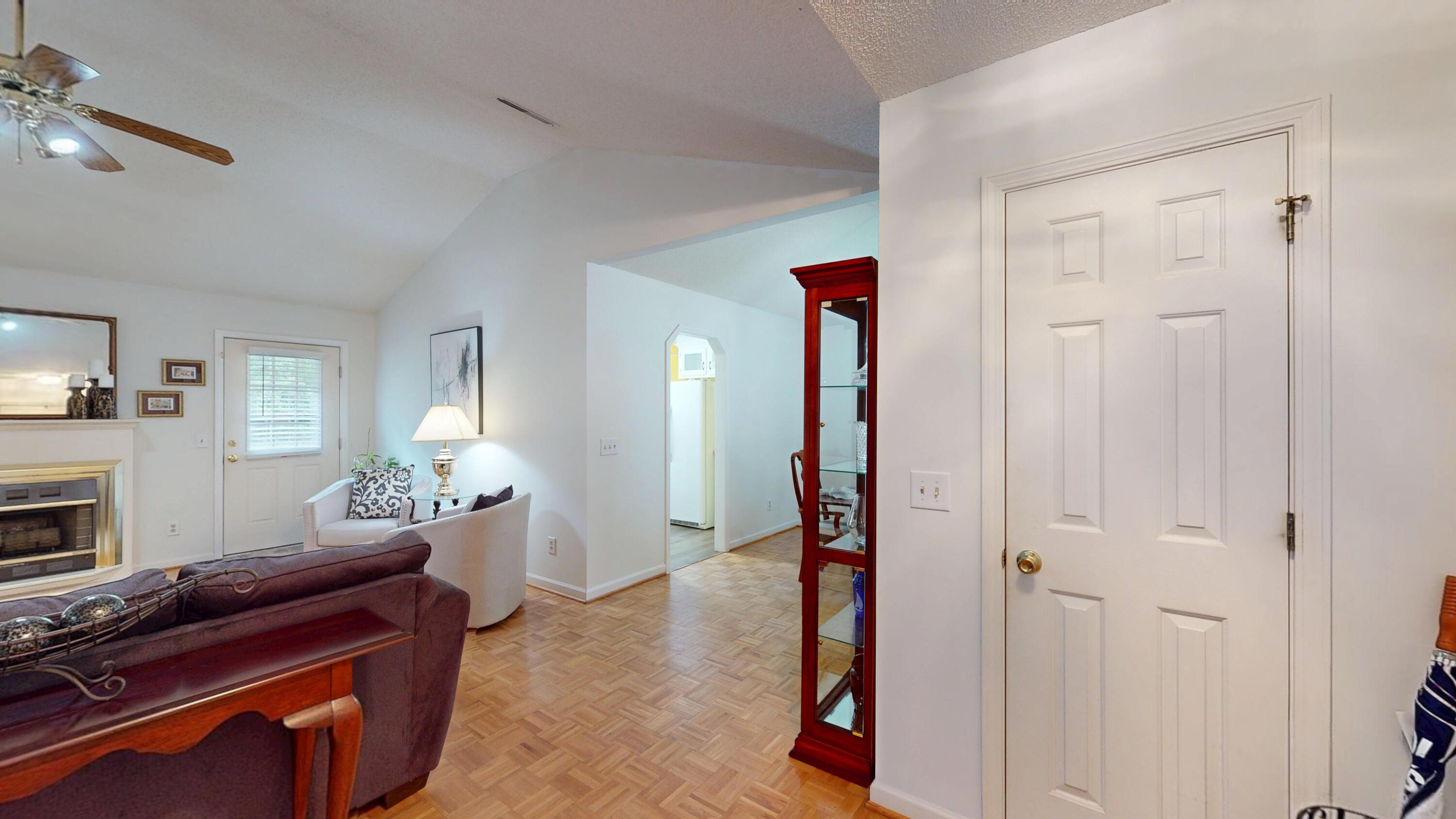 986 Dover Circle Sumter, SC 29154 - Photo 4 of 56