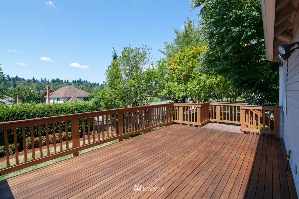 10201 Northeast 151st Street Bothell, WA 98011 - Photo 19 of 23 Gallery Image 19