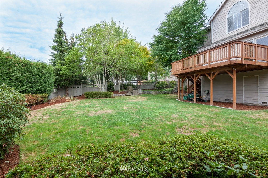 10201 Northeast 151st Street Bothell, WA 98011 - Photo 20 of 23 Gallery Image 20