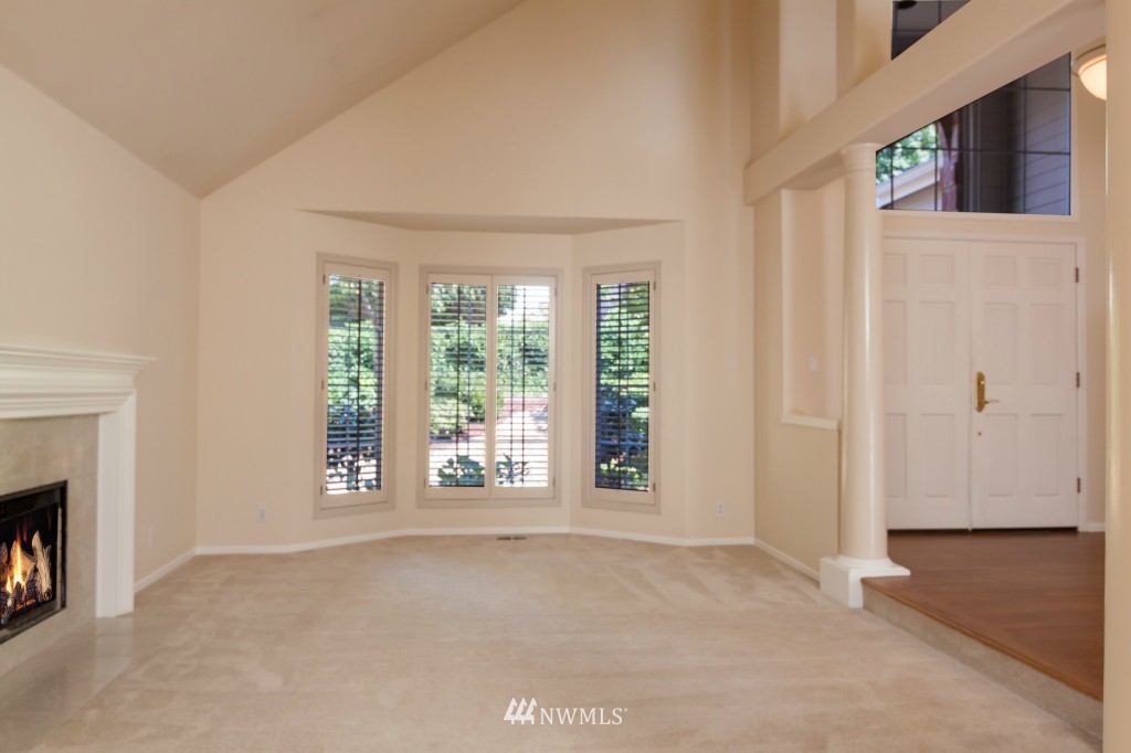 10201 Northeast 151st Street Bothell, WA 98011 - Photo 3 of 23 Gallery Image 3