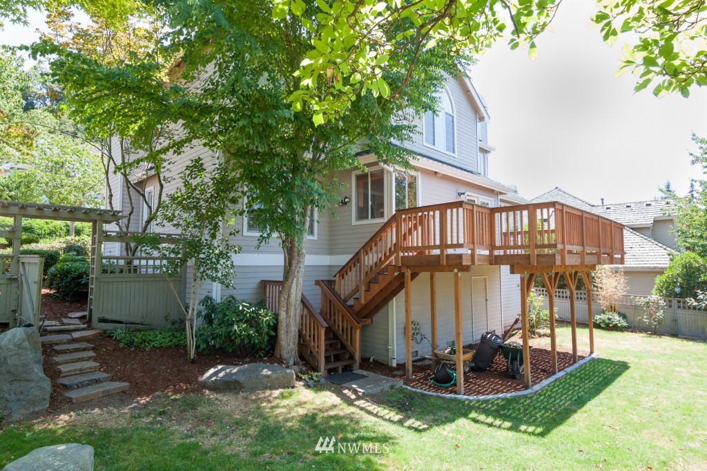 10201 Northeast 151st Street Bothell, WA 98011 - Photo 23 of 23 Gallery Image 23