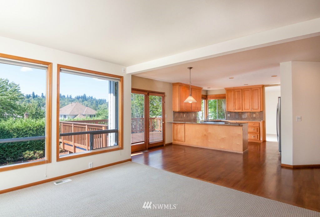 10201 Northeast 151st Street Bothell, WA 98011 - Photo 7 of 23 Gallery Image 7