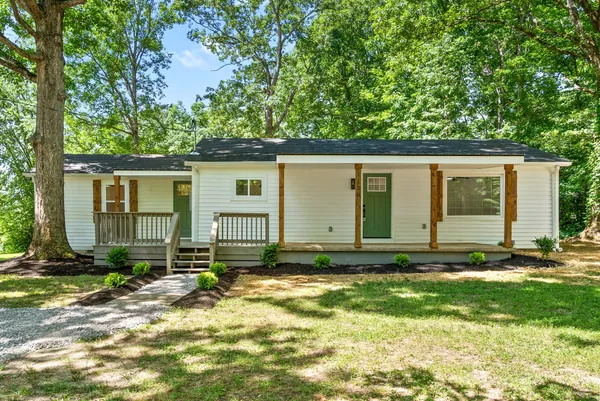 $2,545 | 1120 Kingston Springs Road, Kingston Springs, TN 37082