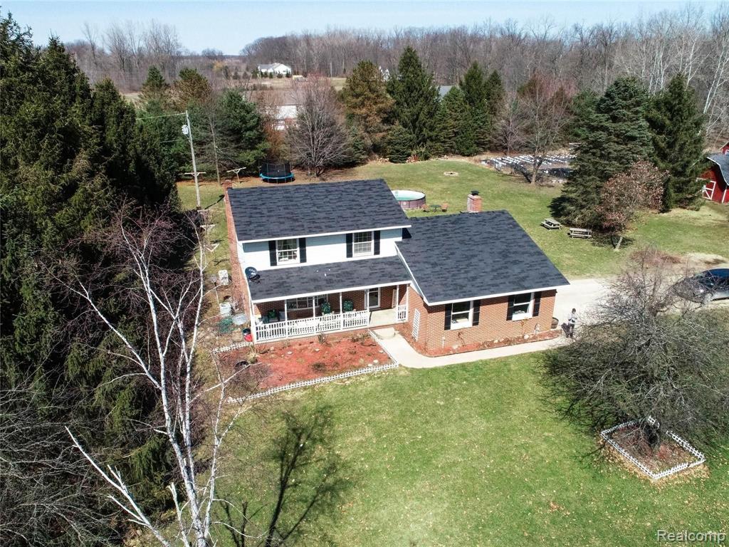 7160 Crofoot Road Fowlerville, MI 48836 - Photo 9 of 46 Gallery Image 9