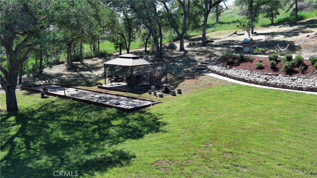 2877 Trower Road Catheys Valley, CA 95306 - Photo 13 of 68 Bachi Ball Court