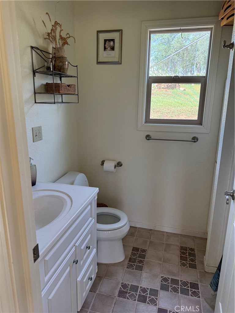 2877 Trower Road Catheys Valley, CA 95306 - Photo 61 of 68 Studio Bathroom
