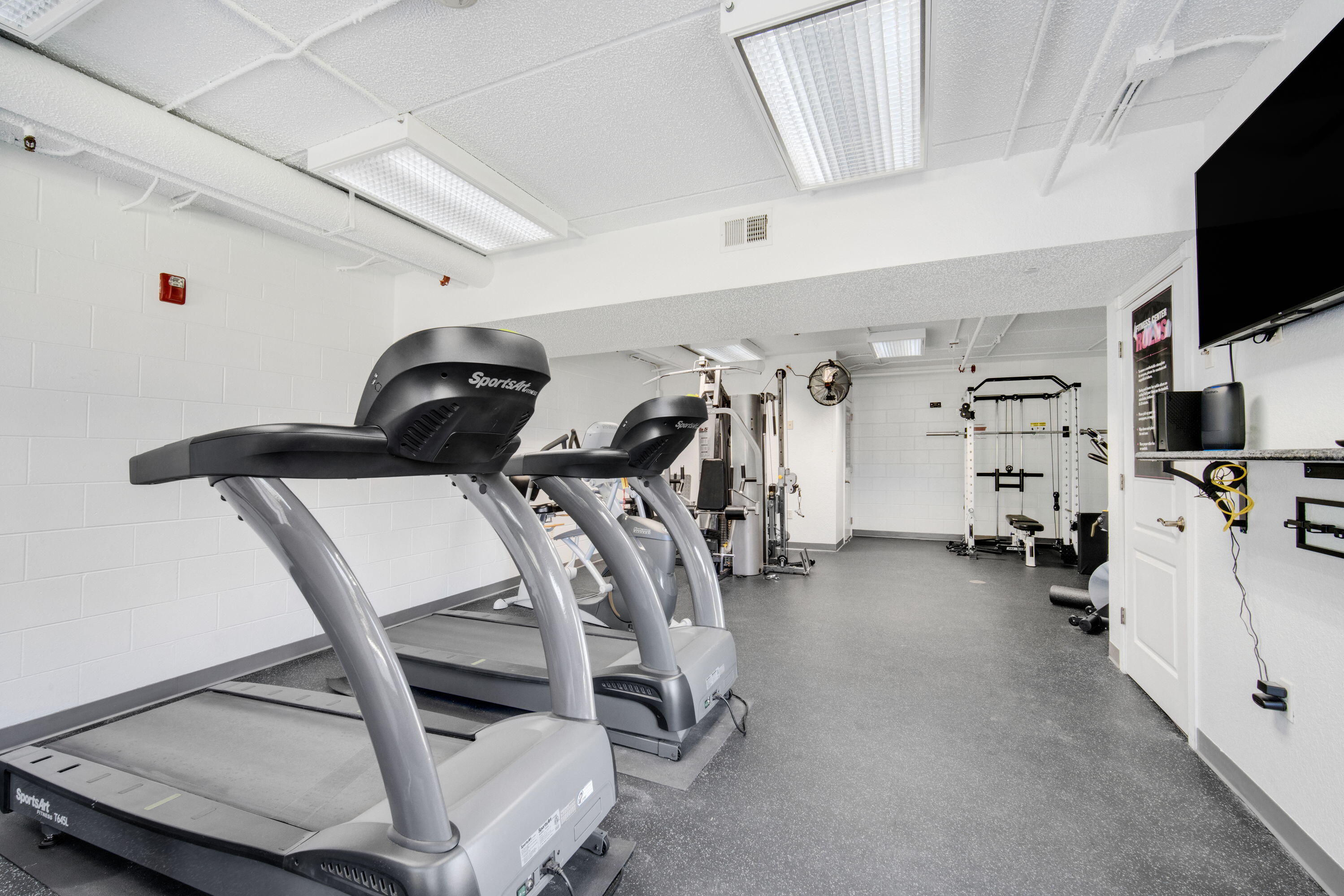 2720 Northview Road, Unit 33 Waukesha, WI 53188 - Photo 23 of 25 fitness center