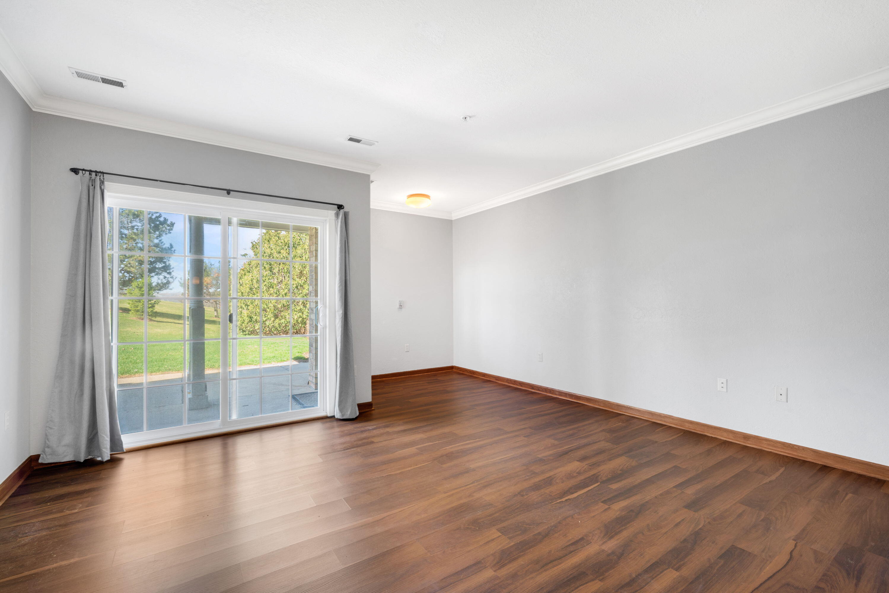 2720 Northview Road, Unit 33 Waukesha, WI 53188 - Photo 6 of 25 great room patio doors