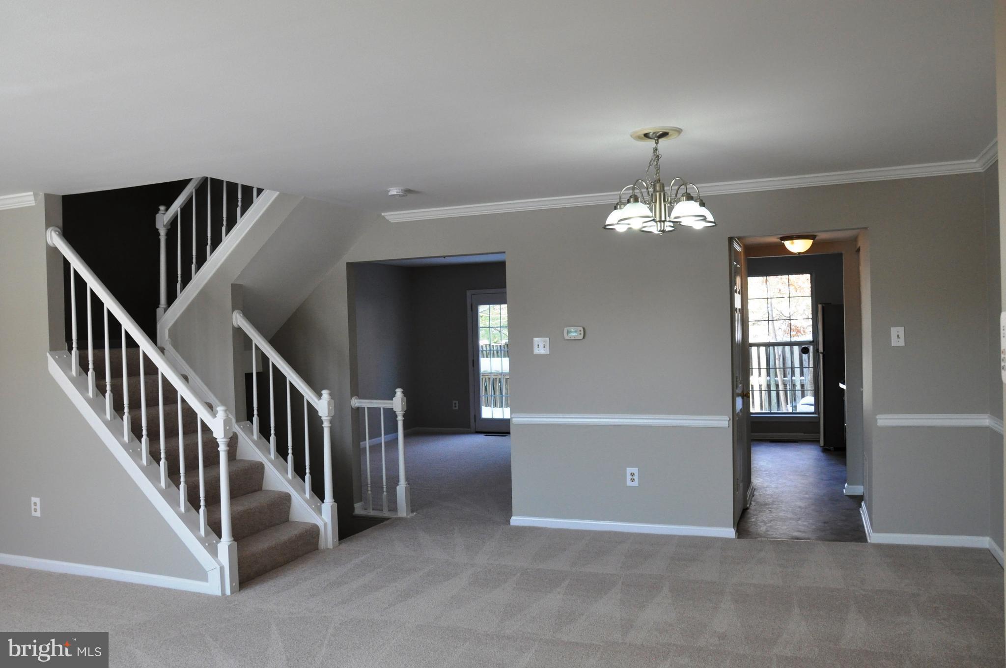 15122 Callohan Court Silver Spring, MD 20906 - Photo 7 of 29 Brand new carpet and flooring throughout.