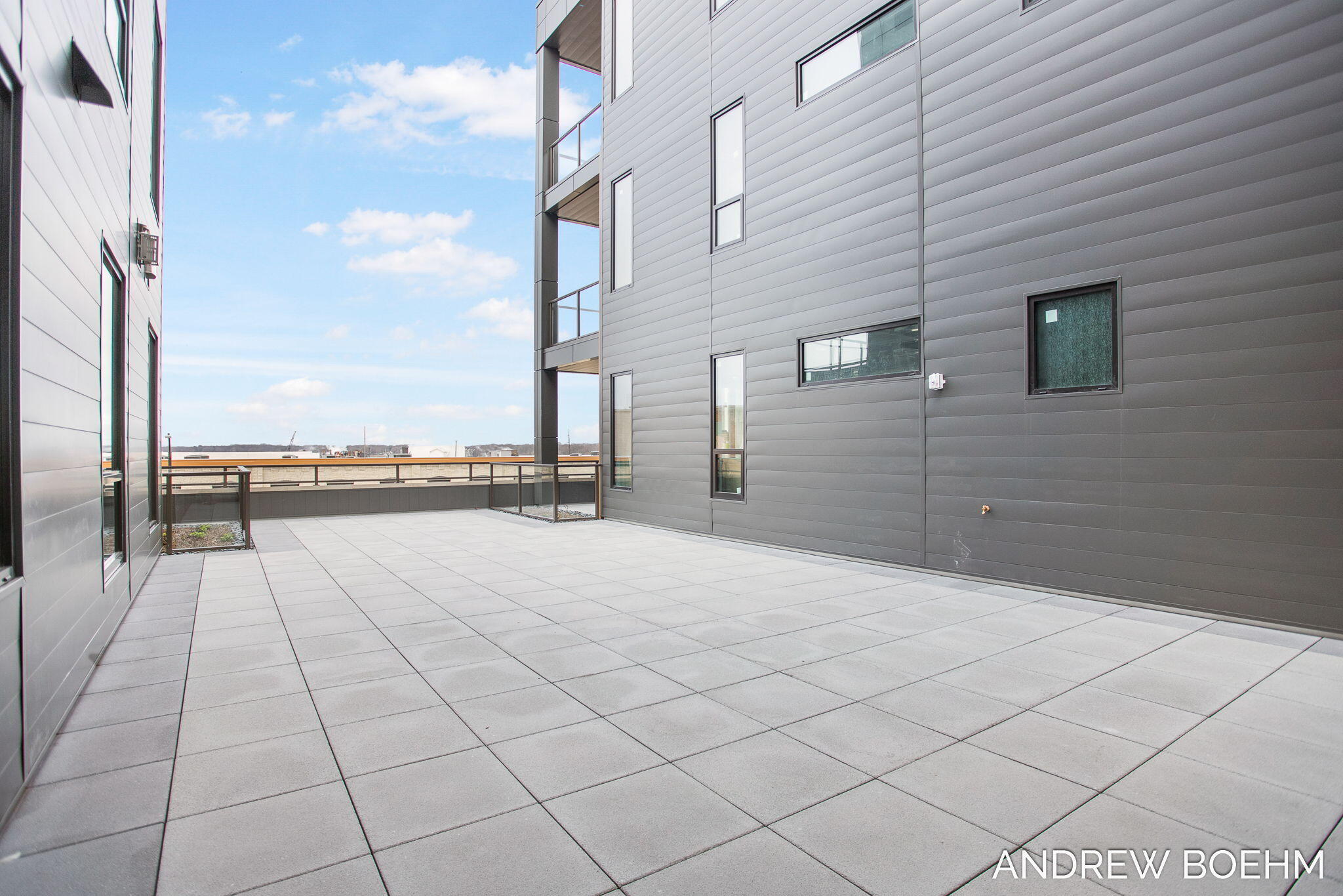 159 South River Avenue, Unit 404 Holland, MI 49423 - Photo 26 of 35 5-web-or-mls-Towers Pick Up-5