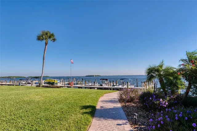 $2,500 | 3806 Gulf Of Mexico Drive, Unit C202, Longboat Key, FL 34228
