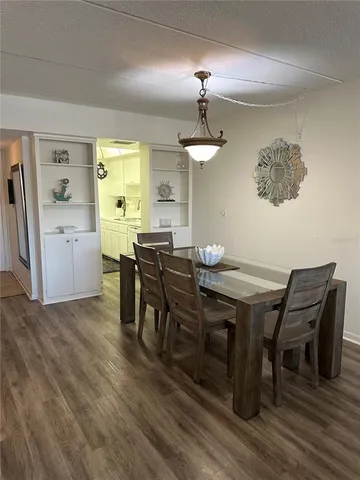 $2,500 | 3806 Gulf Of Mexico Drive, Unit C202, Longboat Key, FL 34228