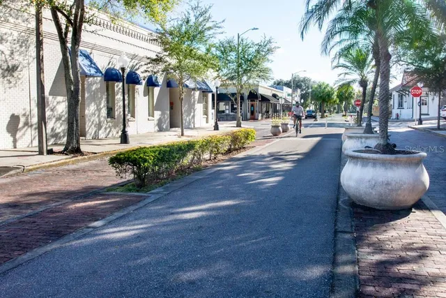 $425,000 | 1703 Blue Lake Court, Tarpon Springs, FL 34689