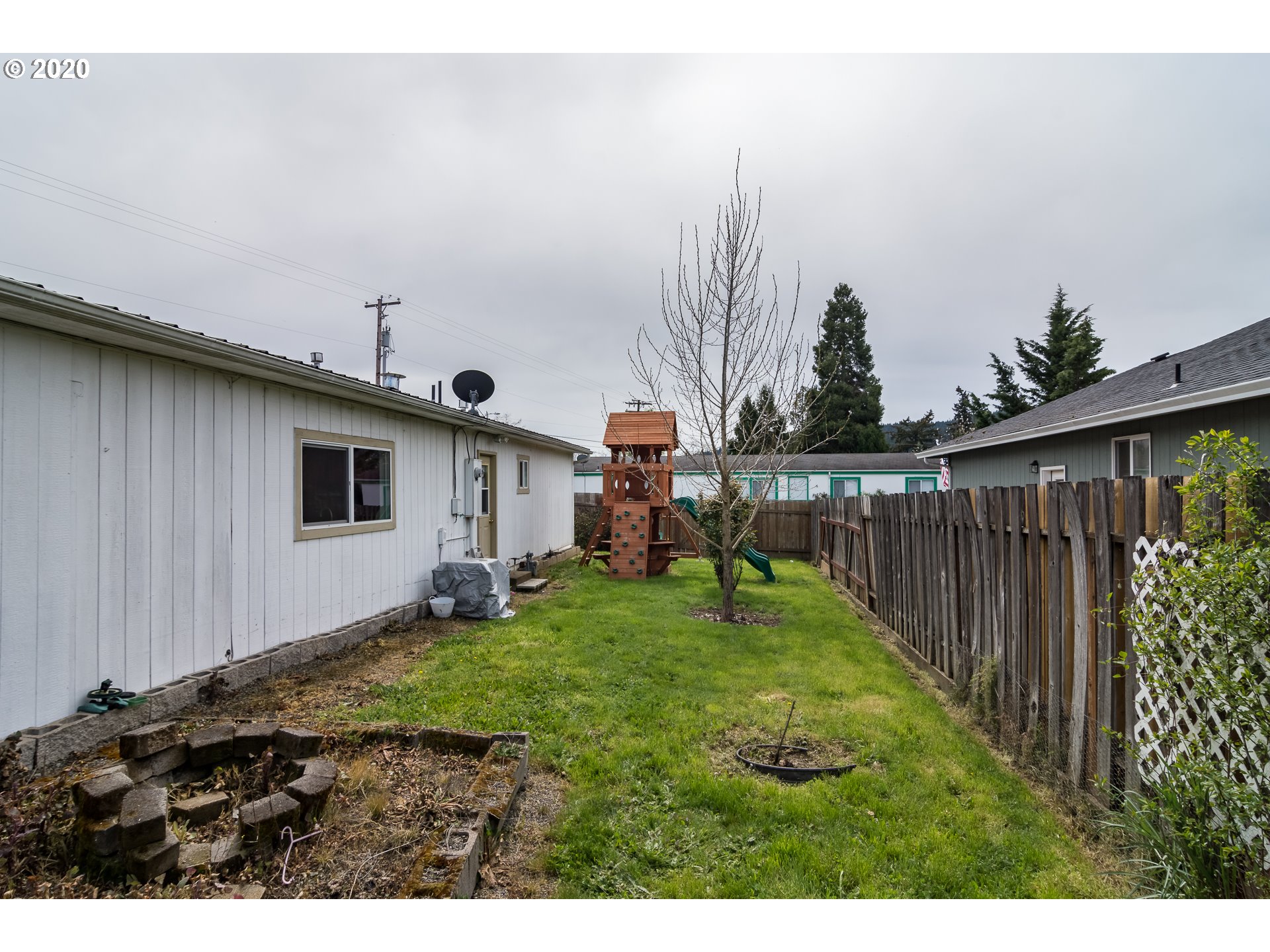 151 South Comstock Road Sutherlin, OR 97479 - Photo 27 of 32 Gallery Image 27