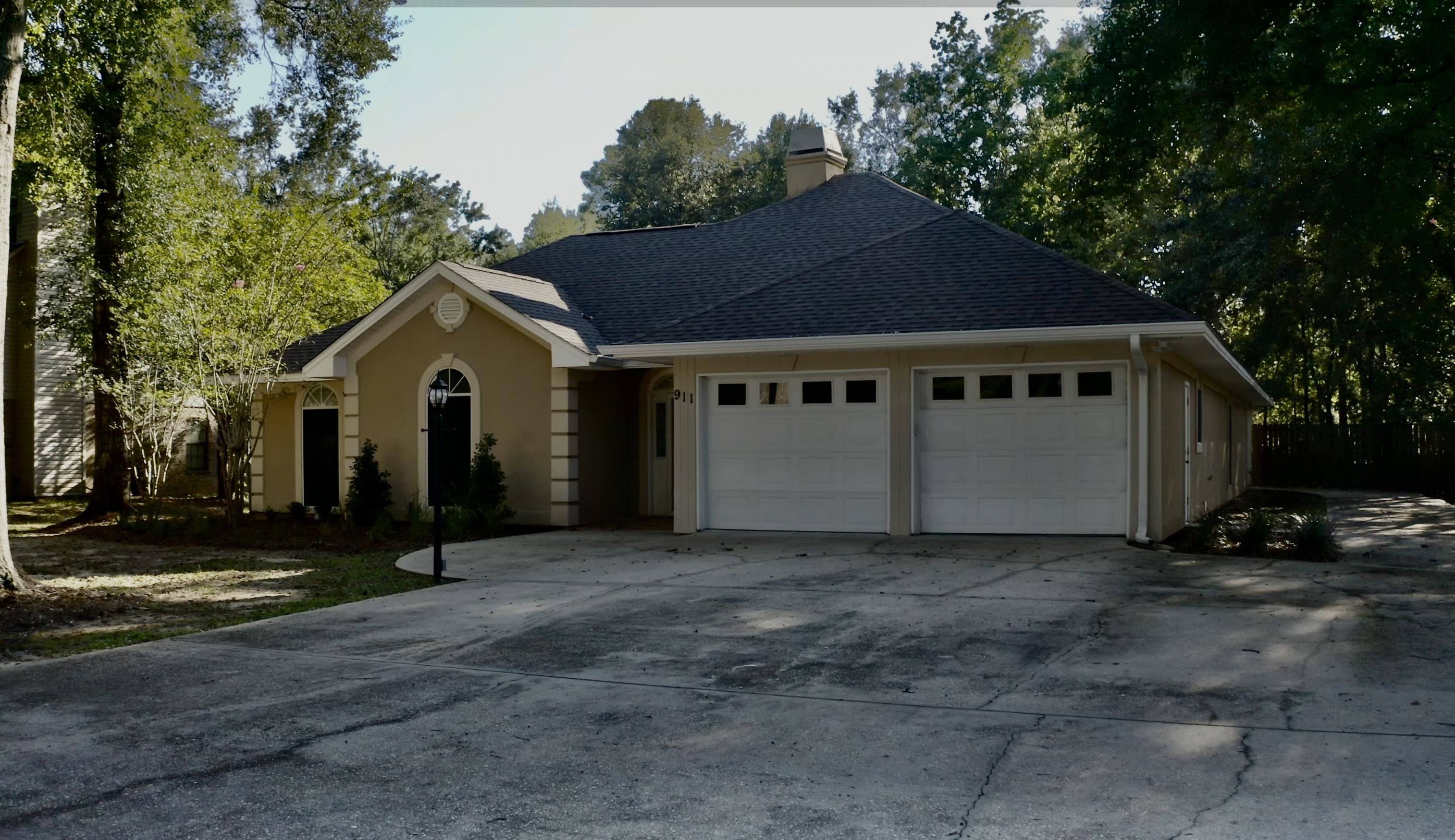 911 Mixon Avenue Bay Minette, AL 36507 - Photo 1 of 32 Front Of Structure