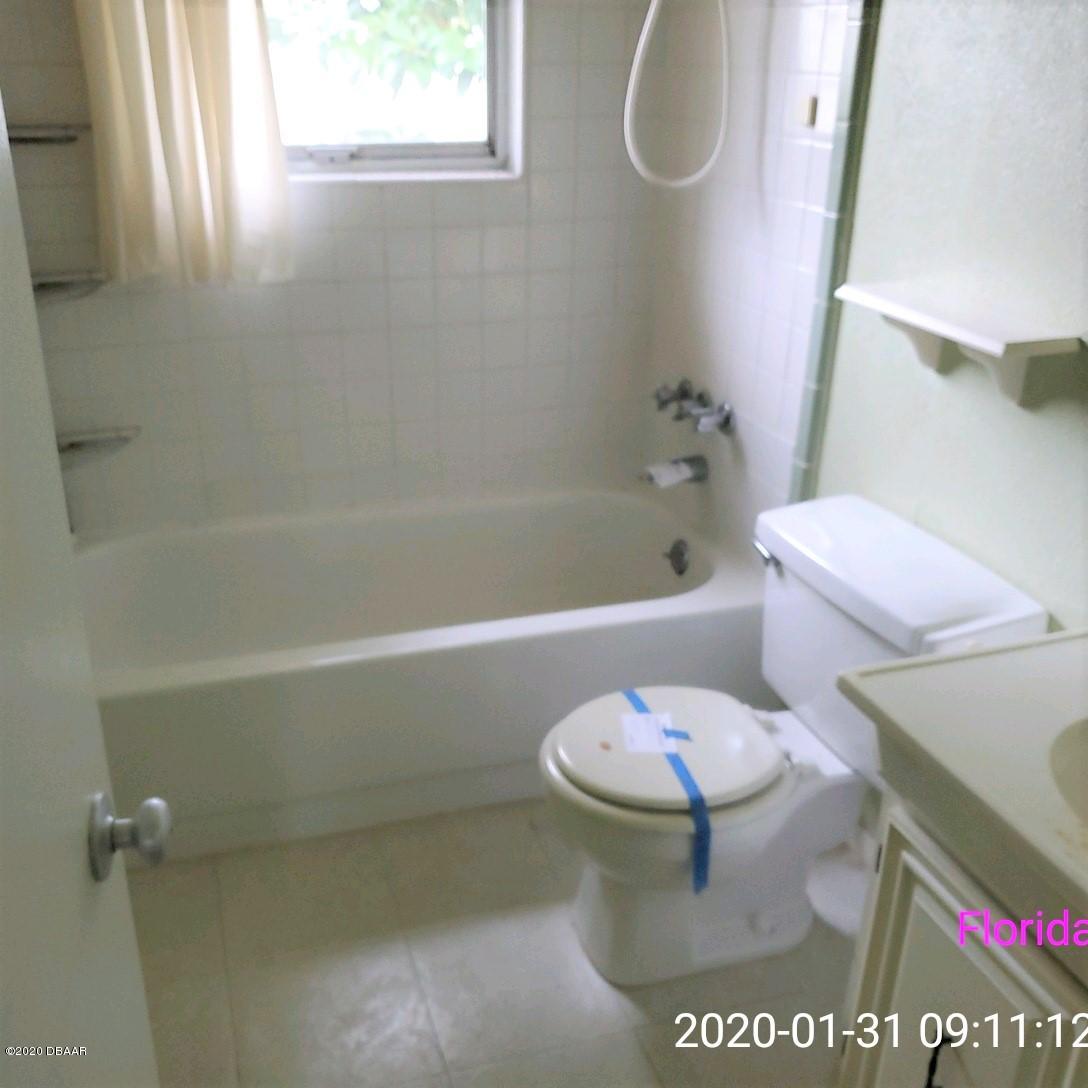 102 Rains Drive Ponce Inlet, FL 32127 - Photo 7 of 9 Guest Bath