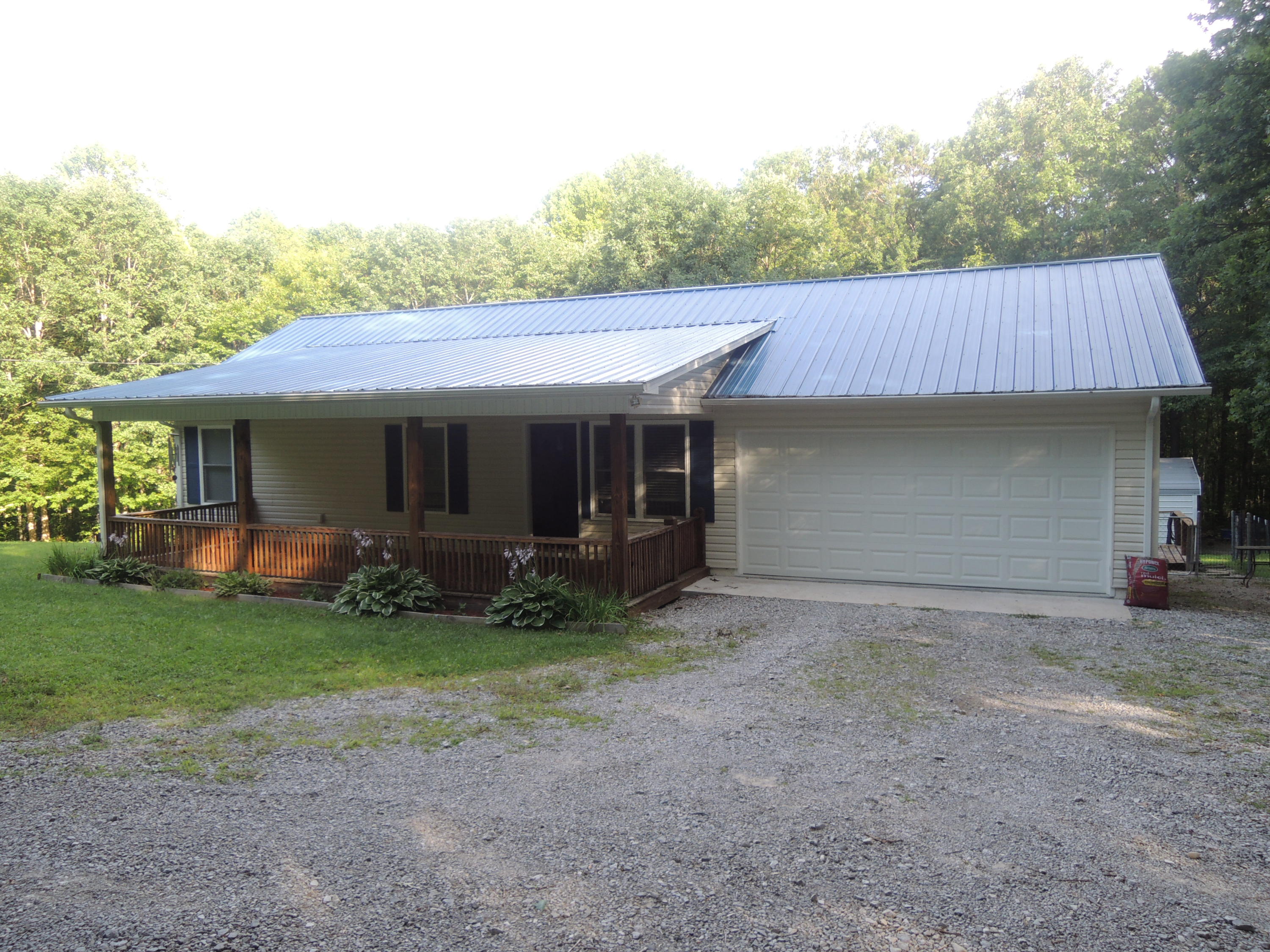1201 Panther Branch Road Jamestown, TN 38556 - Photo 3 of 16 07112017 009