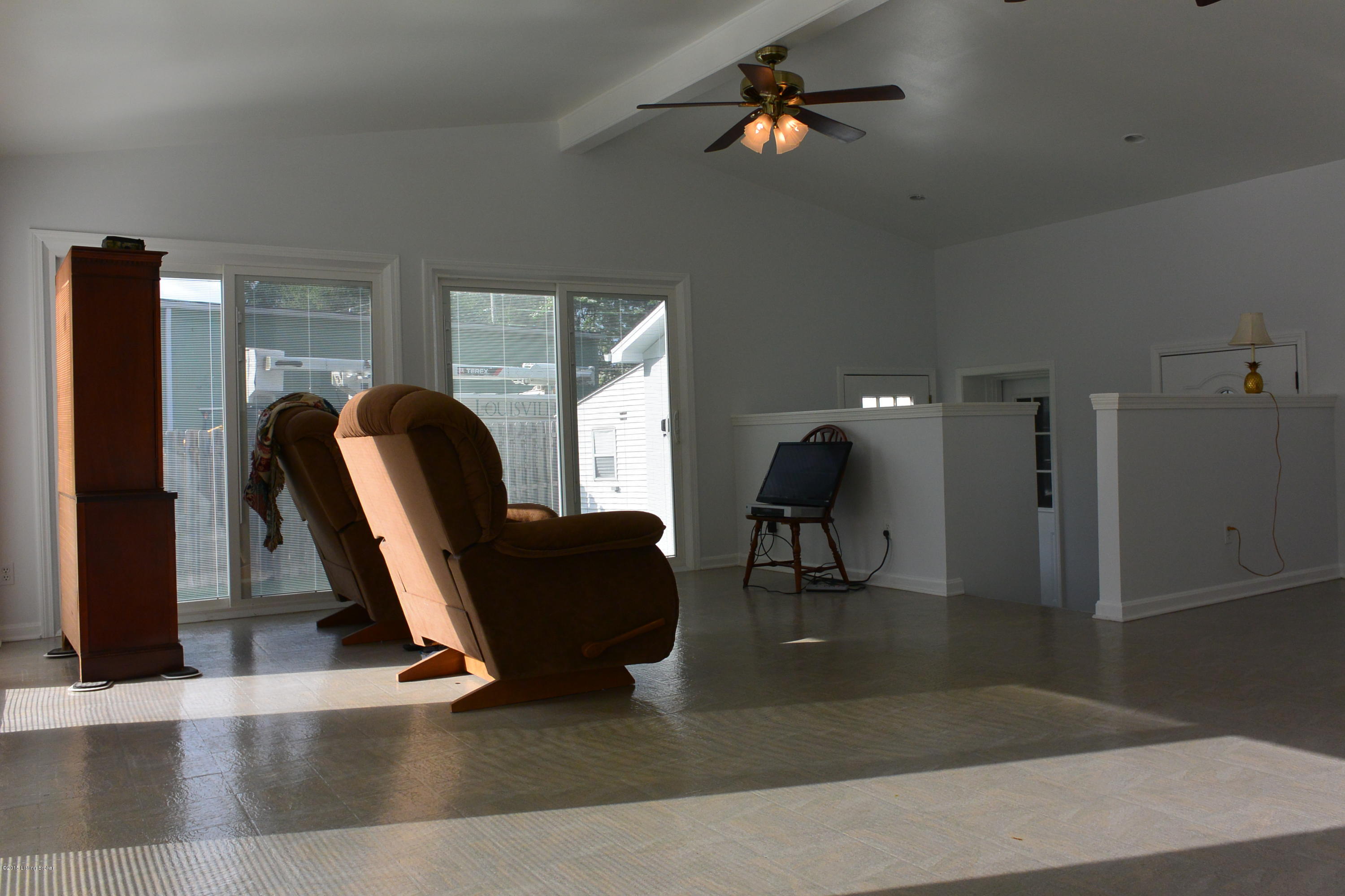 603 Stivers Road Louisville, KY 40207 - Photo 18 of 31 DSC_3387
