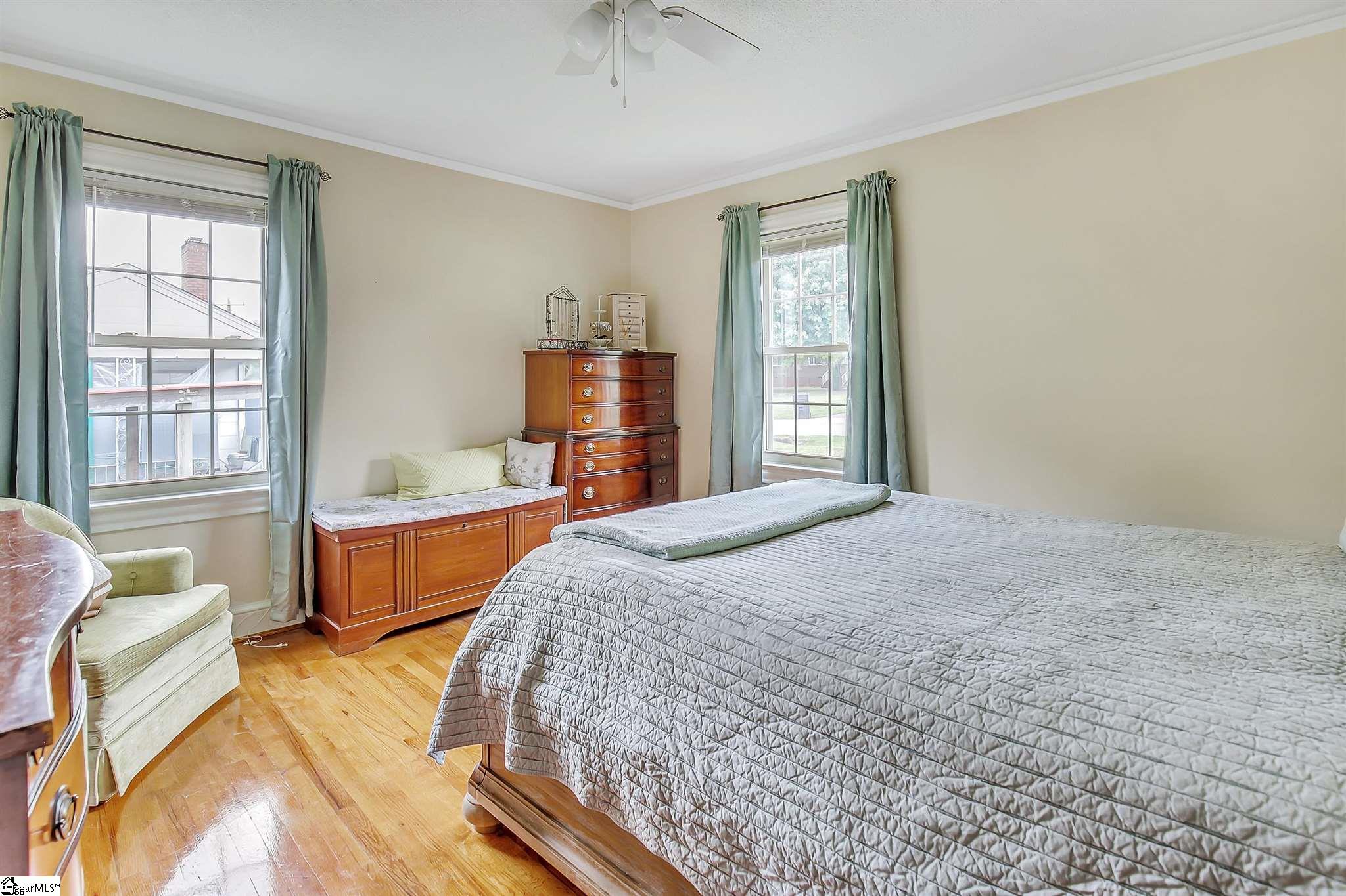 306 Tindal Road Greenville, SC 29617 - Photo 7 of 27 Gallery Image 7