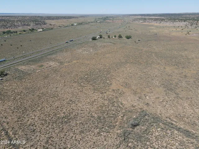 $1,490,000 | 33287 West I-40 Frontage Road, Chambers, AZ 86502