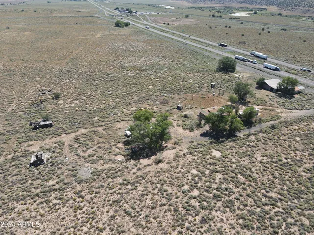 $1,490,000 | 33287 West I-40 Frontage Road, Chambers, AZ 86502